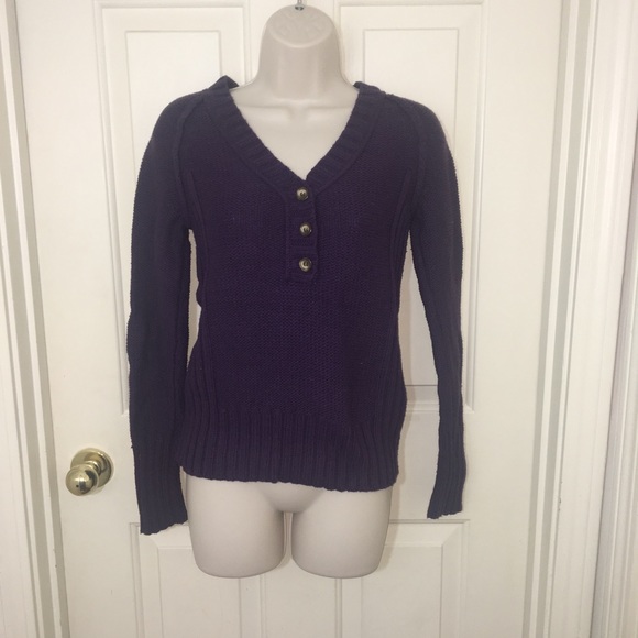 So Wear It Declare It Sweaters - 🔥3/$20 Sales: Plum Colored Sweater-M🔥